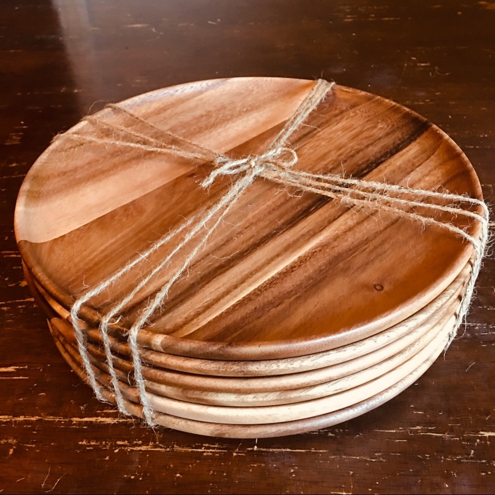 Wooden Plates - Set of 6 Acacia Wood Plates